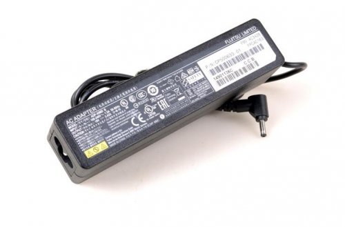 Original 65W Fujitsu 34050781 34051964 AC Adaptador Carregador